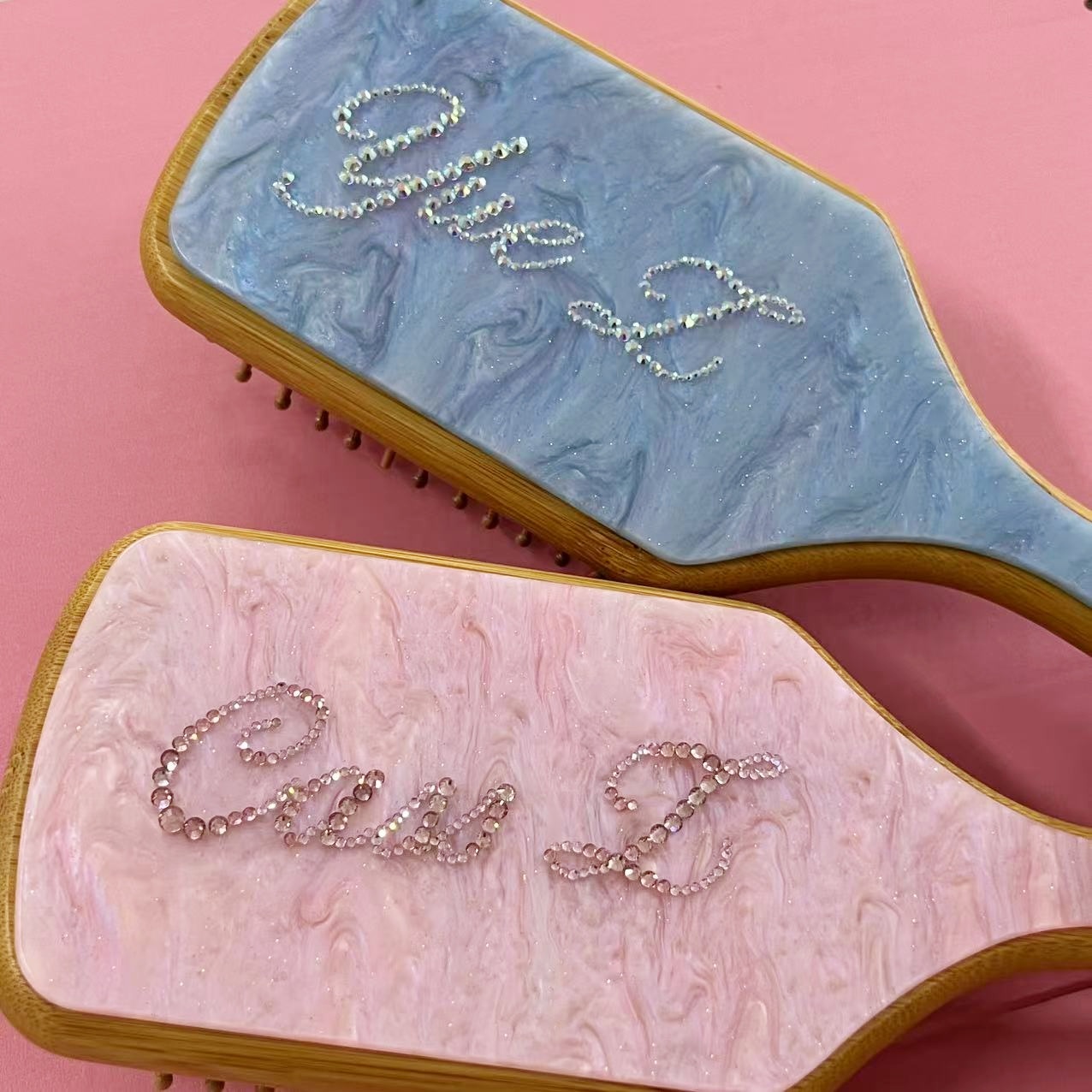 Rhinestone Name Hair Brush Per - Hair Care Names recension och pris